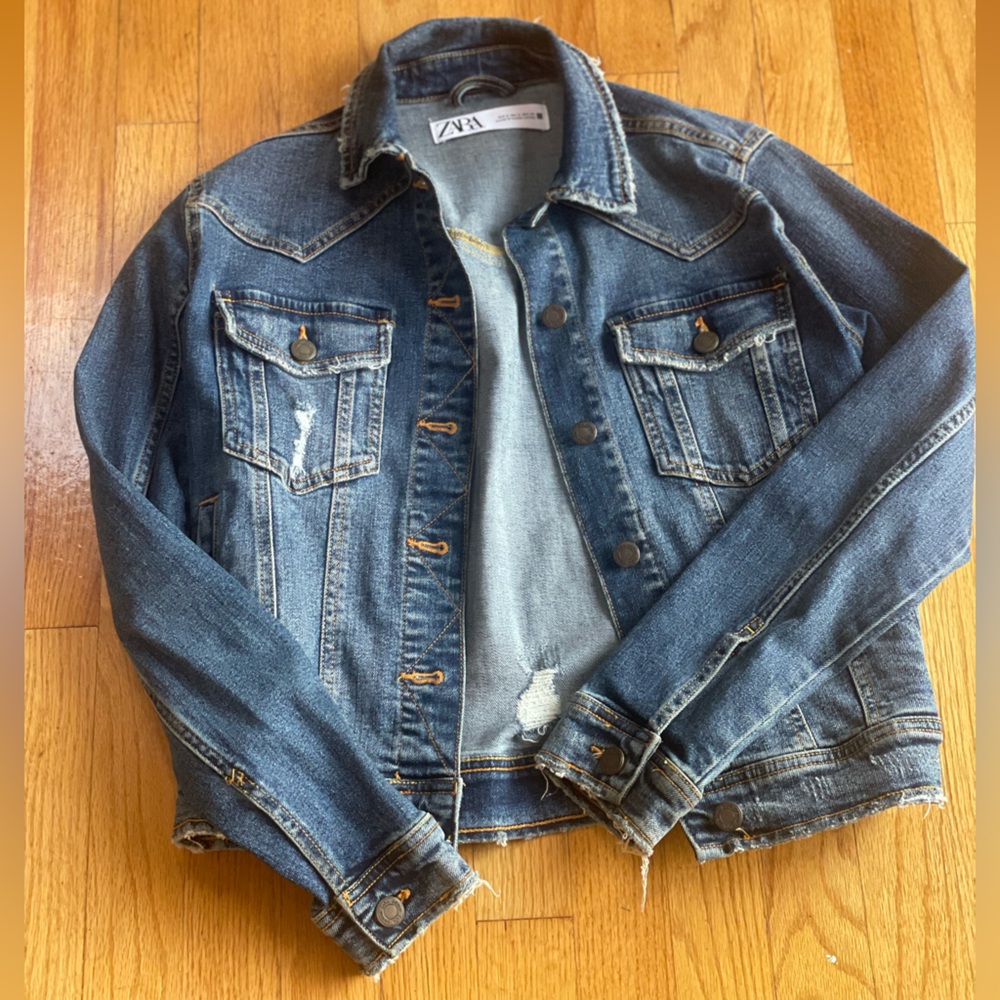 Zara Women's Blue Denim Jacket